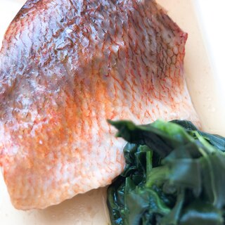 めんつゆで簡単につくろう♬赤魚の煮付け